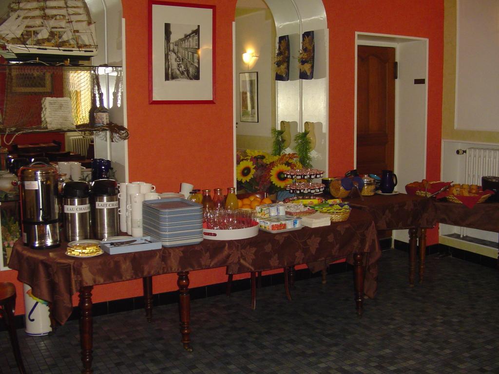 Hotel Le Saint Domingue Die Esterno foto